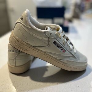 Reebok - CLUB C 85 VINTAGE - CHALK - UNISEX 5, EU36, UK4 - New